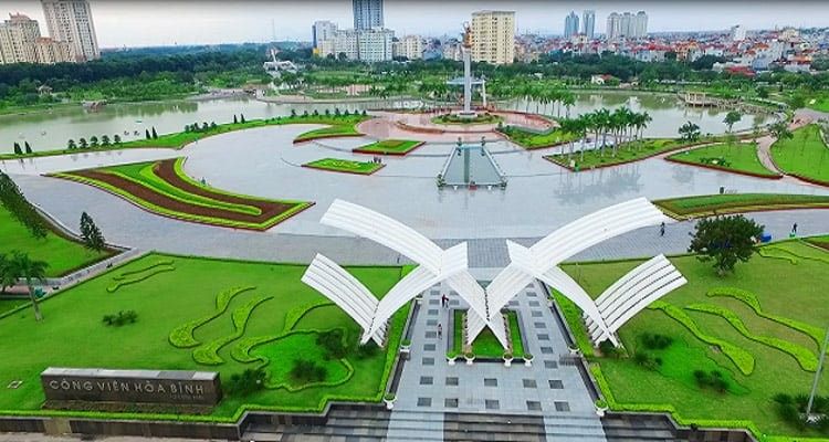 Công Viên Hòa Bình: Điểm Đến Lý Tưởng Cho Mọi Lứa Tuổi