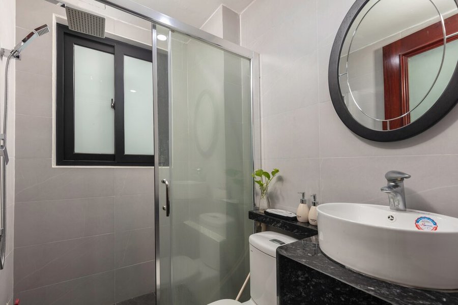Queen Light Hotel: Địa Chỉ Lý Tưởng Cho Kỳ Nghỉ Tại Hà Nội