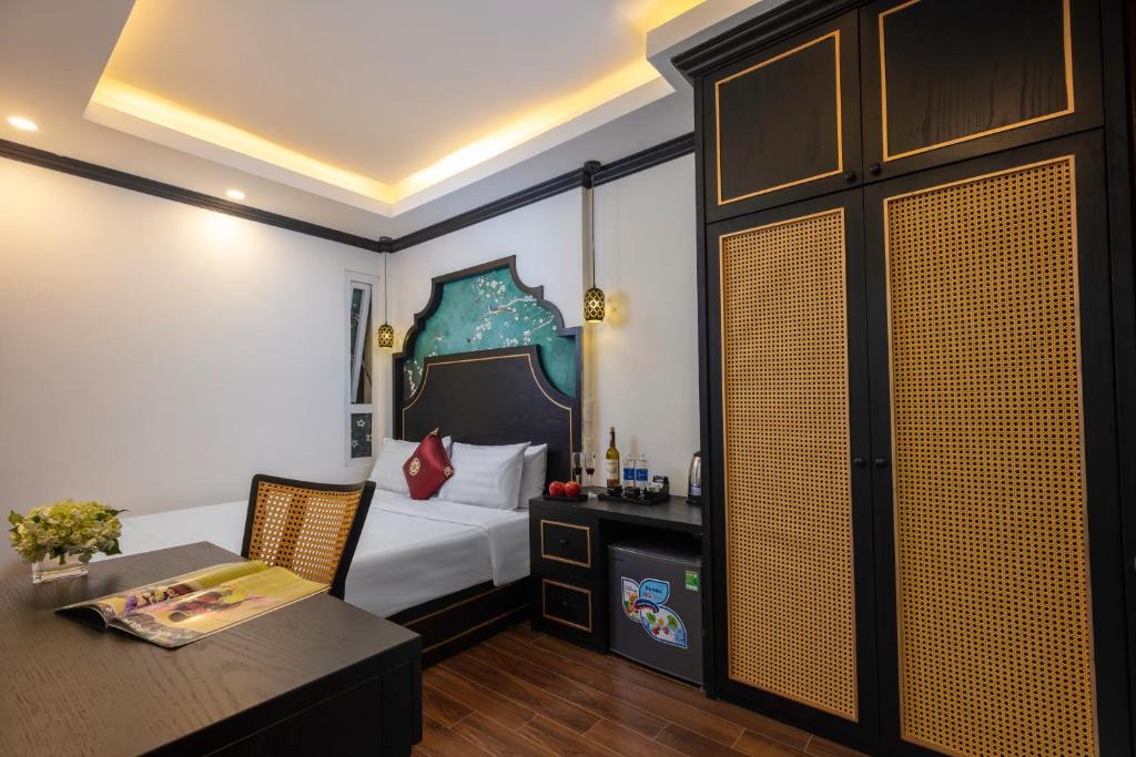 Queen Light Hotel: Địa Chỉ Lý Tưởng Cho Kỳ Nghỉ Tại Hà Nội