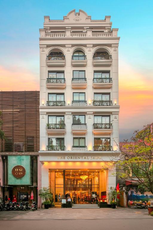 The Oriental Jade Hotel – Nơi Nghỉ Dưỡng Sang Trọng tại Hà Nội