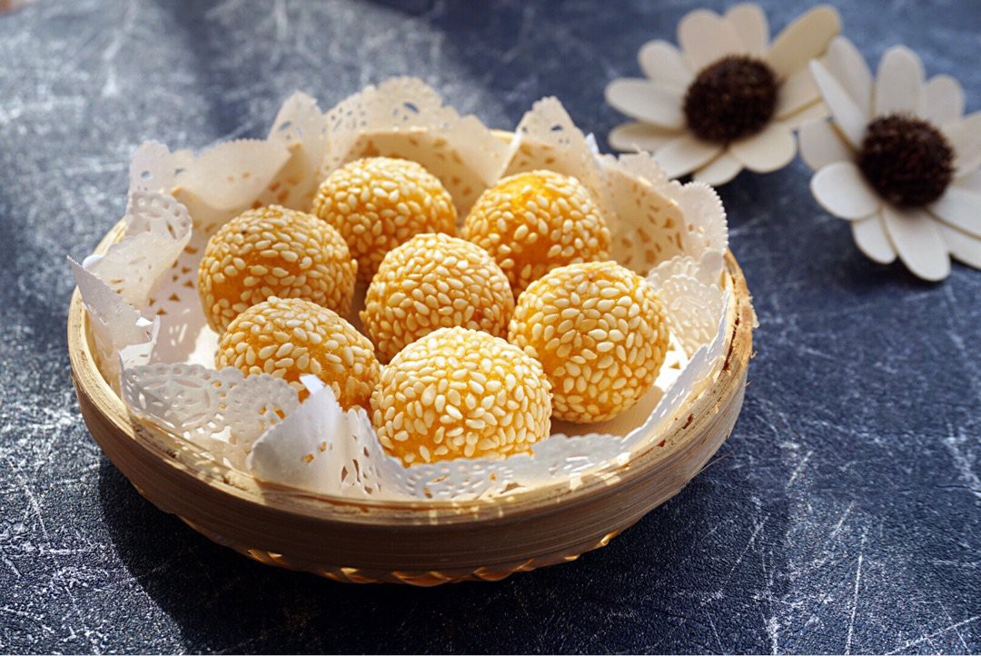 Bánh Rán Bi &#8211; Món Ngon Đặc Sản Mà Bạn Không Thể Bỏ Qua