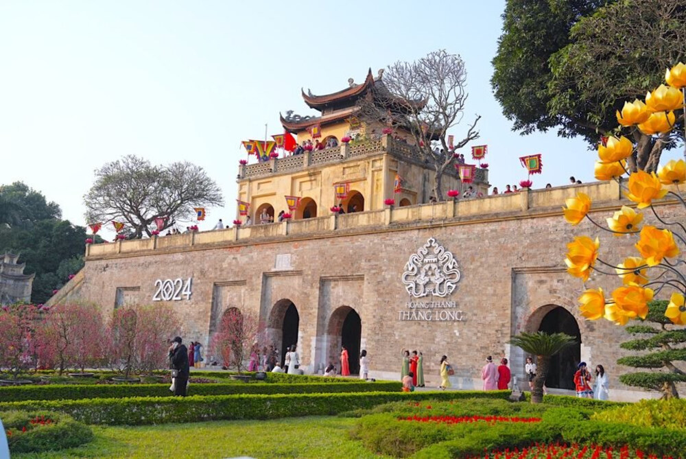 Hoàng Thành Thăng Long – Di Sản Lịch Sử Vang Dội Cùng Lan Viên Hotel