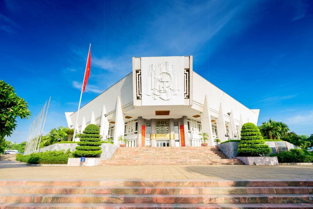 Khám Phá Bảo Tàng Hồ Chí Minh &#8211; Điểm Đến Ý Nghĩa Tại Hà Nội