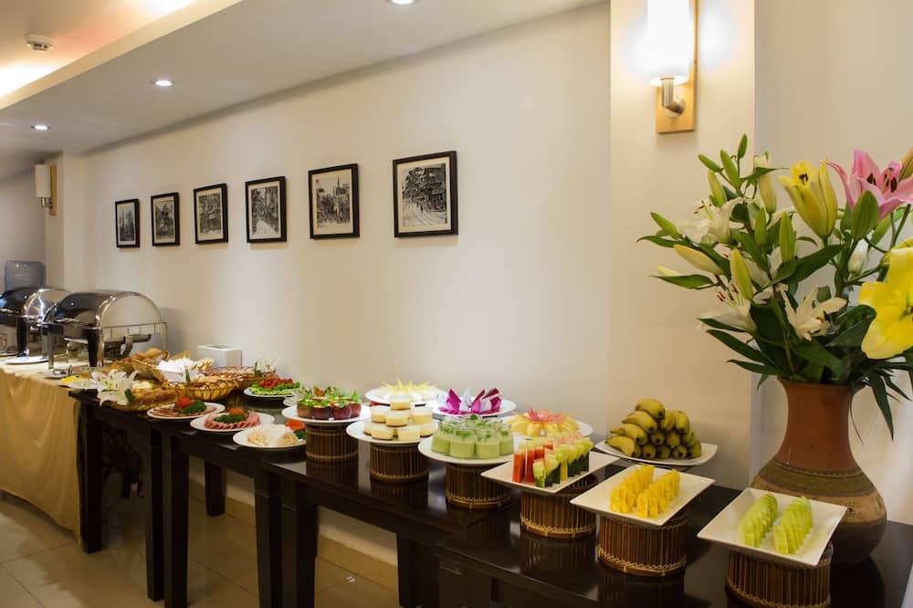 Khám Phá Parklane Hanoi Hotel &#038; Travel: Khách Sạn Chất Lượng Tại Trung Tâm Hà Nội