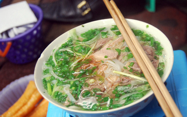 Phở Bưng Hàng Trống – Một Hương Vị Truyền Thống Hà Nội