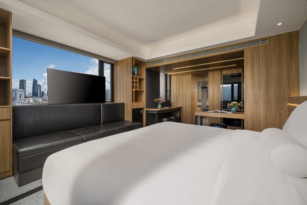 Rest Hotel: Khách Sạn Có View Ngắm Trọn Biển Nguyễn Tất Thành